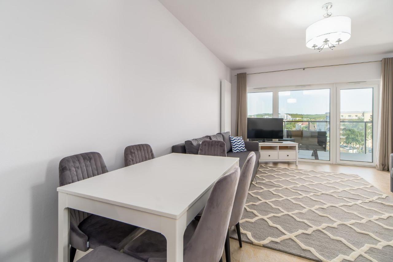Family Holiday Apartment Aquamarina Prima By Noclegi Renters Мендзиздрое Екстериор снимка